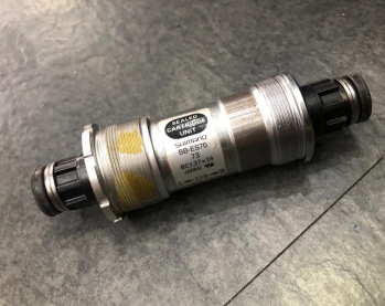 Shimano XT BB-ES70 Octalink Bottom Bracket 73mm x 113mm