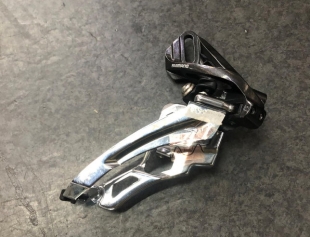 Shimano XT FD-M8000-D 11-speed Triple Front Derailleur, Side Swing, Direct Mount