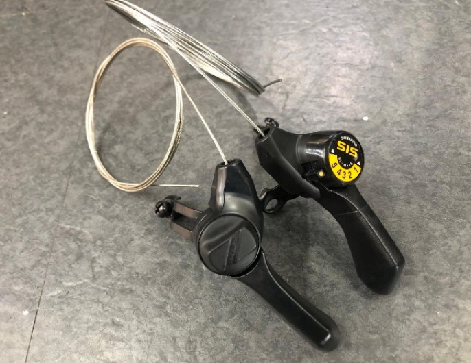 Shimano SL-MY15 Trigger Thumb 3 X 5 Speed Shifter Set
