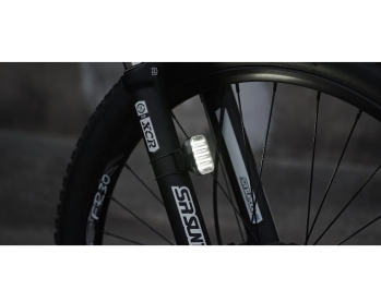 Crops SCENES SC100W + SC100R Auto Light Sensor USB Front & Rear Light