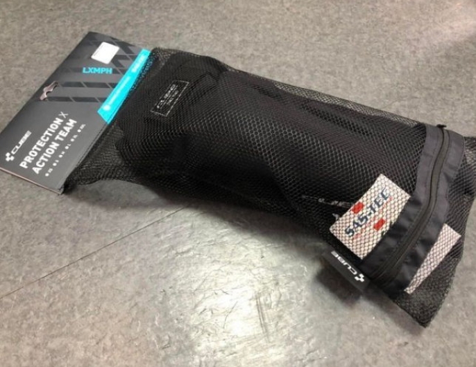 CUBE Knee pads X Actionteam