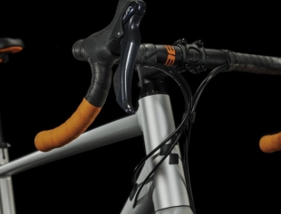 Cube ATTAIN PRO Sora Road Bike
