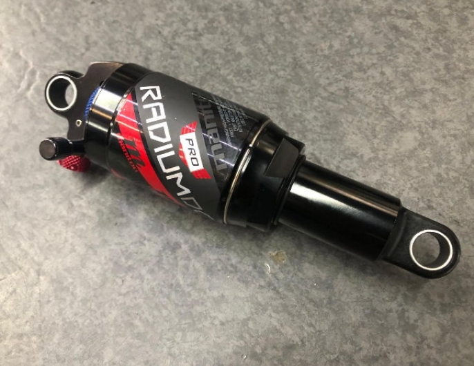 Manitou Radium Pro Rear Shock Dc 165X38 AM