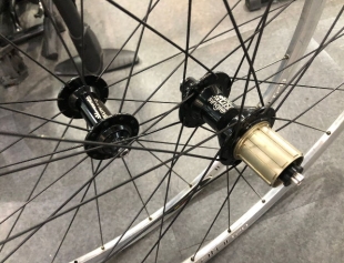 Sunringle Accelerator R2.0 Road Alloy Wheelset Silver 700c QRx100/130mm