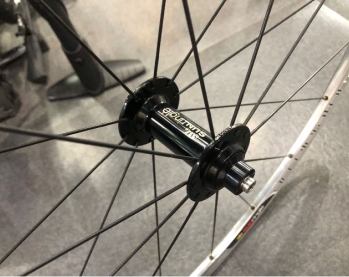 Sunringle Accelerator R2.0 Road Alloy Front Wheel Silver 700c QRx100