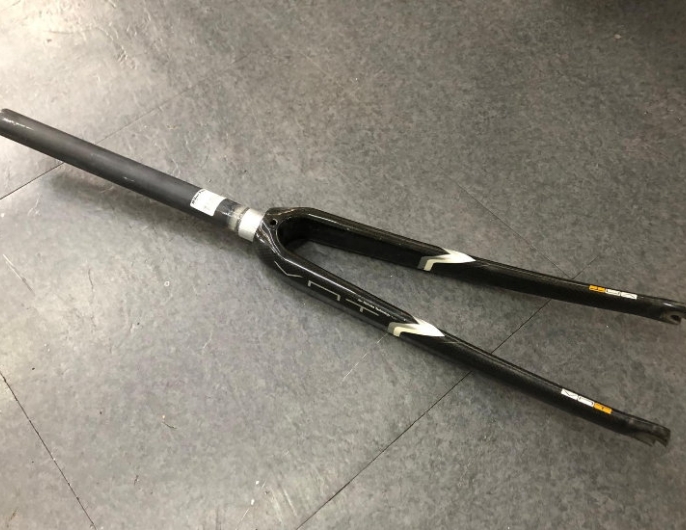 Van Nicholas 1-1/8" 700c VNT Carbon SL Fork 403g Van Nicholas 1-1/8" 700c VNT Carbon SL Fork 403g