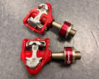 Wellgo QRD-MG8 Magnesium Quick Release Clipless Pedals