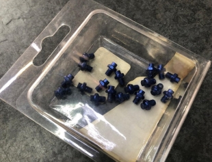 Wellgo R-Pins Pedal Pins Color Option (20 Pcs)
