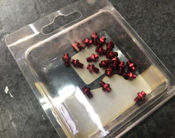 Wellgo R-Pins Pedal Pins Color Option (10 Pack)