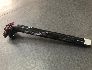 XCross Carbon Ultimate SLX Ti Setback Seatpost